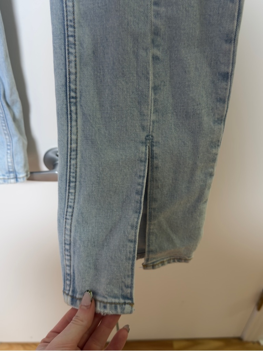 Abercrombie & Fitch Light Blue Straight Leg Jeans - Picture 2 of 4